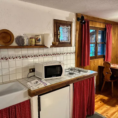 Meyen - Val Ferret Holiday home Courmayeur